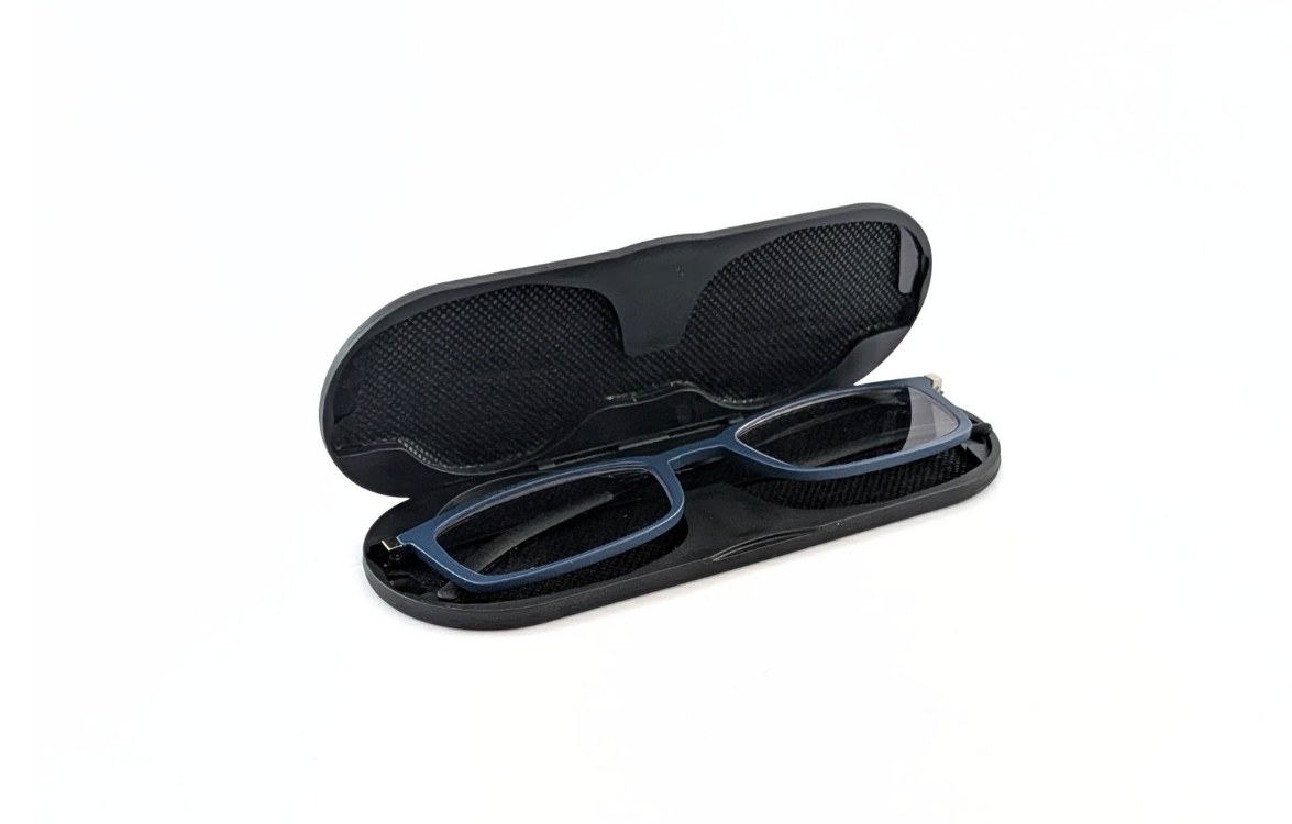 Compacte platte leesbril met magnetisch etui - Donkerblauw mat - Rechthoekig - Afbeelding 2