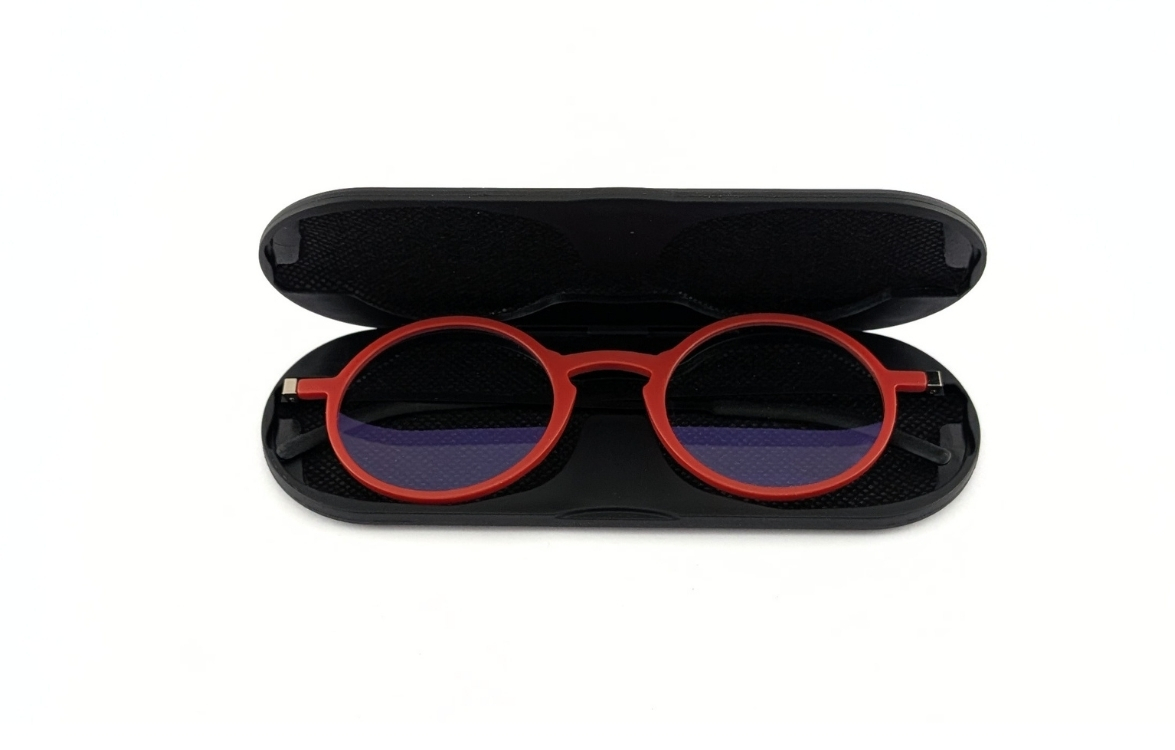 Compacte platte leesbril met magnetisch etui - Mat Rood - Rond - Afbeelding 2